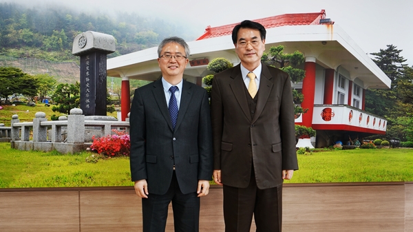 2면 문체부 종무실장 예방.JPG