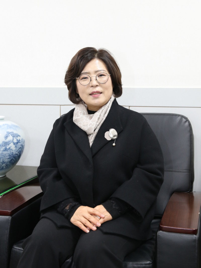 총금강회장 일지정 보살.JPG