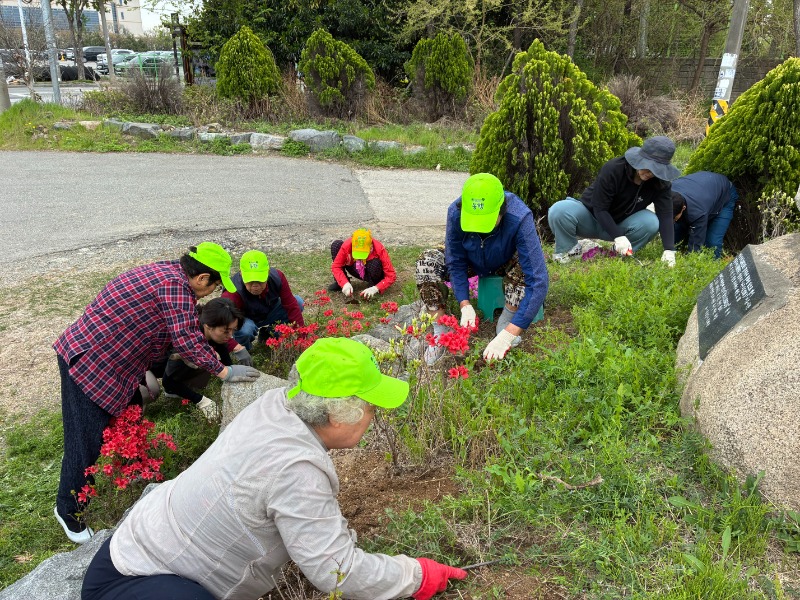 ★부산환경공단, 지역사회 상생협력을 위한 환경개선 활동 실시(3).jpg