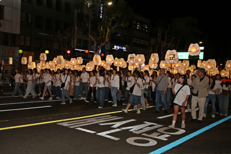 1F9A3385.JPG